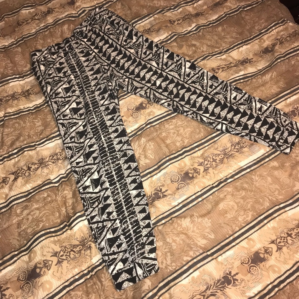Elastic Waist Pocket Pants